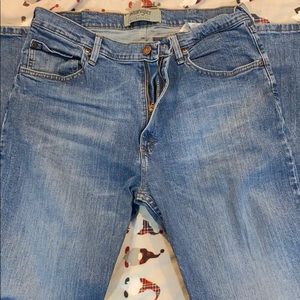 Wrangler Authentic Men’s Jeans